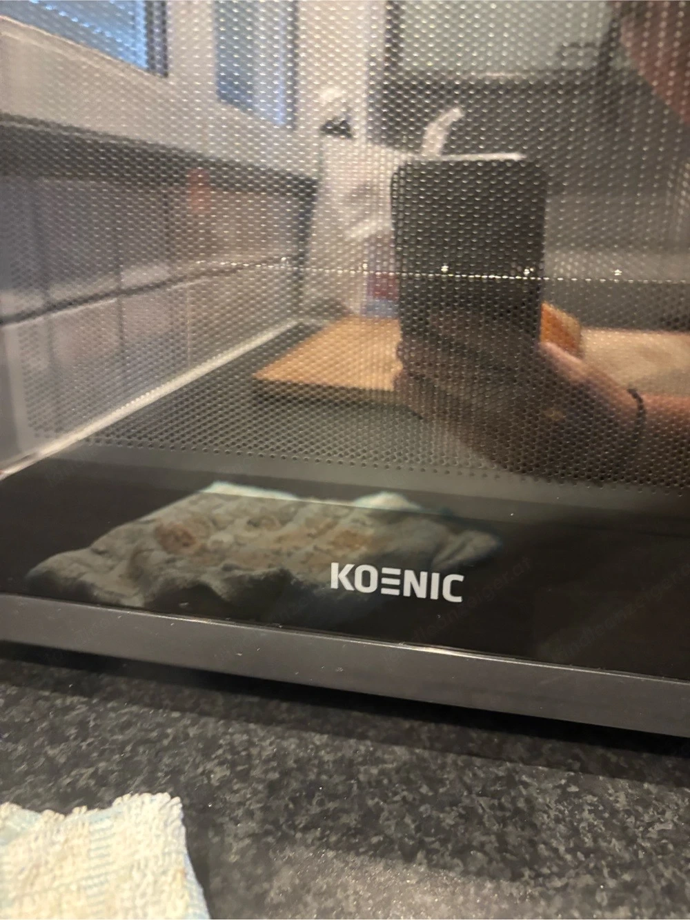 Mikrowelle Koenic