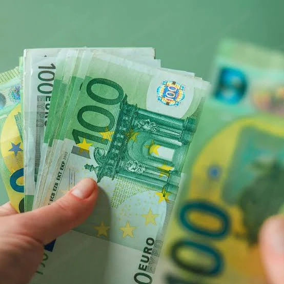 Kredit: und Investitionsangebot: Verwirklichen Sie Ihre Traumprojekte