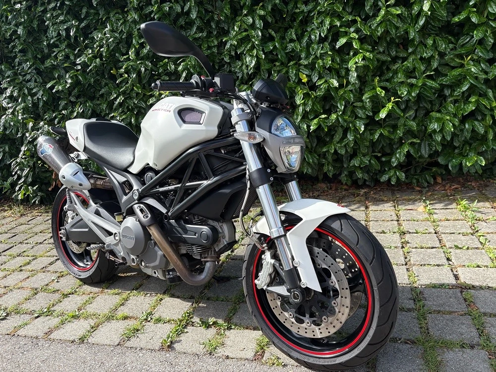 Ducati Monster 696 ABS   Termignoni Carbon   Aufsteigen und Losfahren   nur 13.500 km