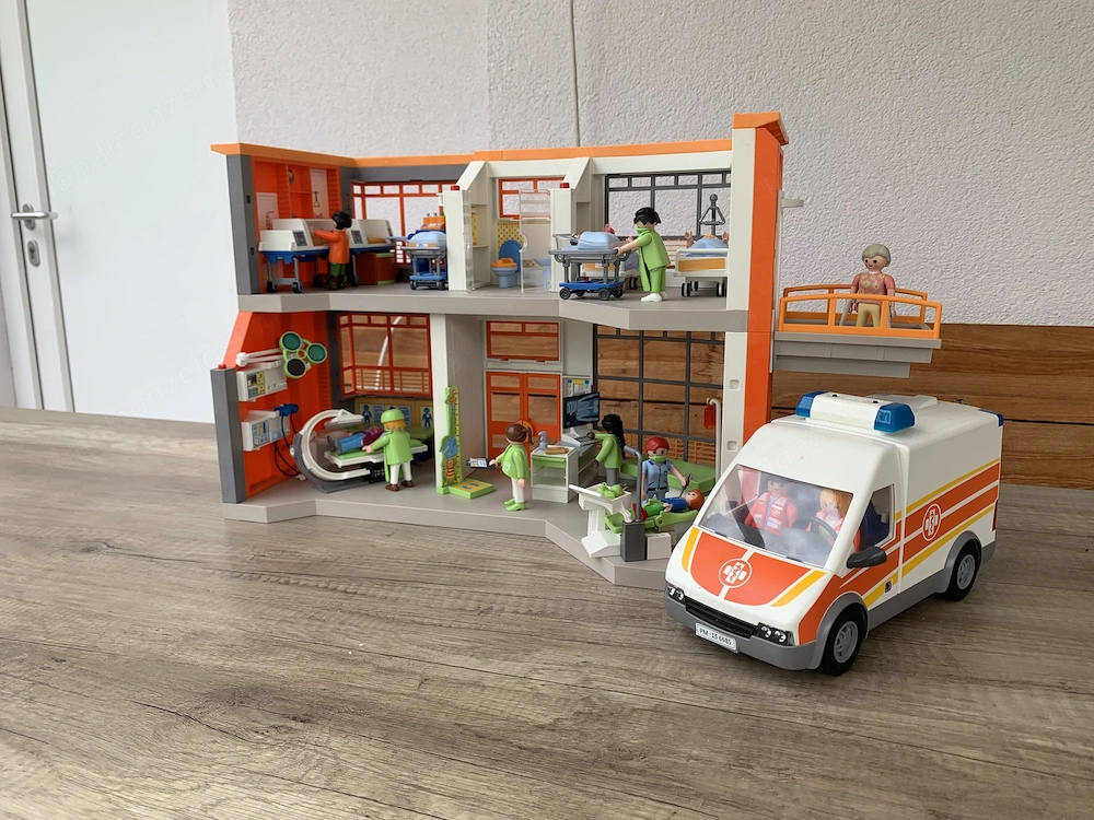 Playmobil - Krankenhaus - und Rettungsauto