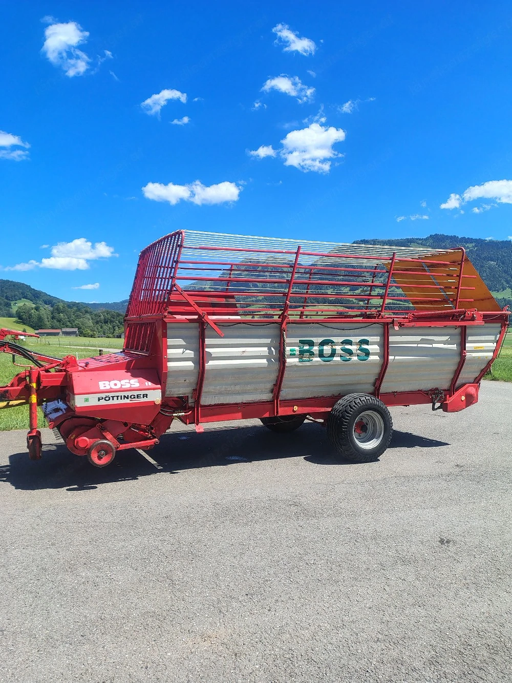 Ladewagen Pöttinger Boss 2 T