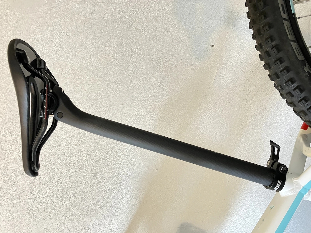 Fahrradsattel samt Stütze Carbon
