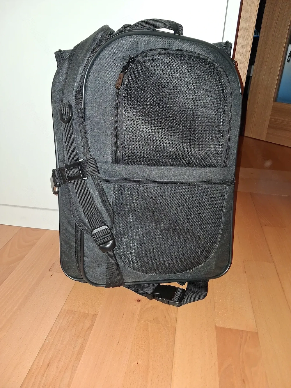 Katzenrucksack und Zubehör 