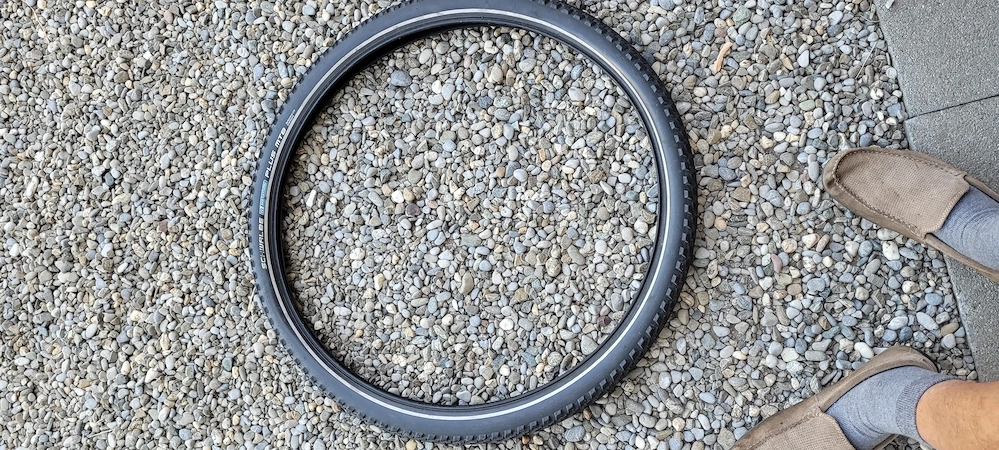 Schwalbe 27.5 x 2.10