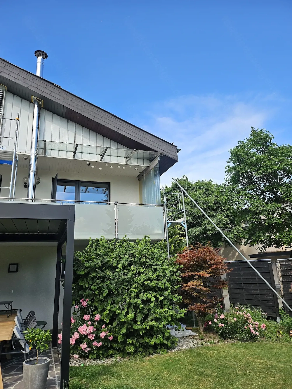 Edelstahl-Glasvordach   Terrassenüberdachung