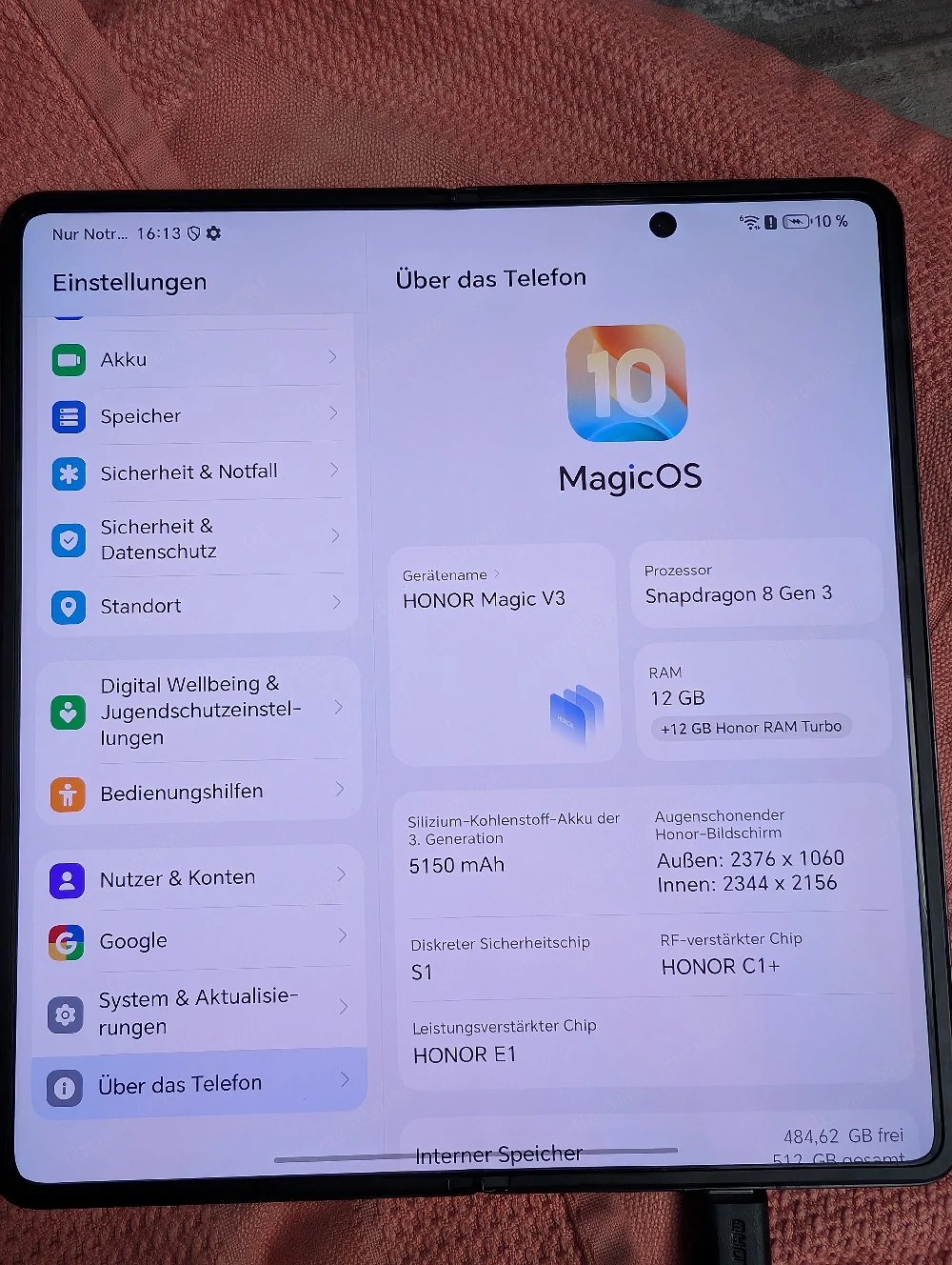 Honor Magic v3 
