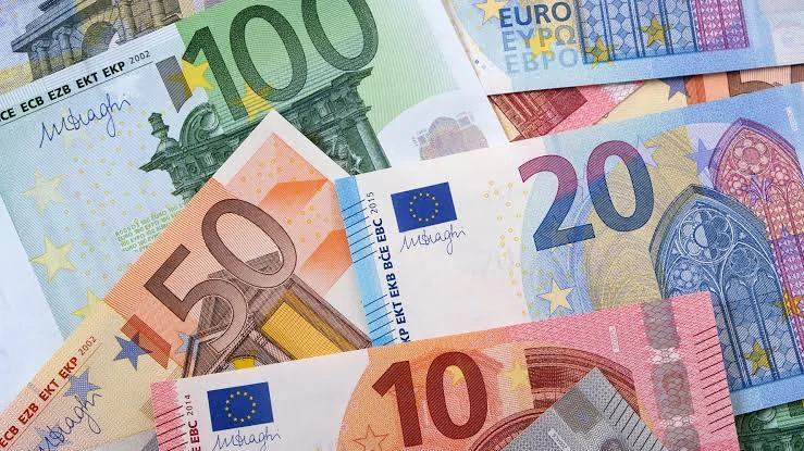 Geld von Privatleuten leihen