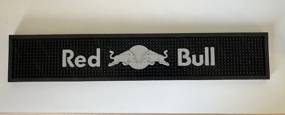 Verkaufe schmale Red Bull Barmatte