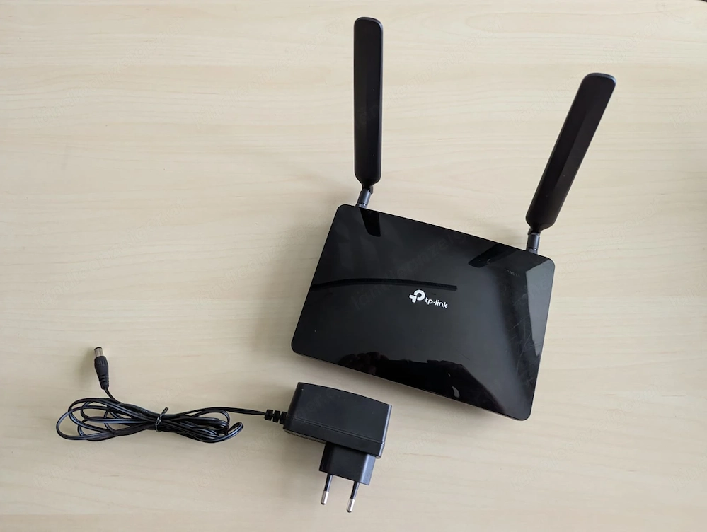 Devolo WiFi Repeater ac | WLAN-Verstärker (1200 Mbit s) mit Gigabit-LAN, OVP