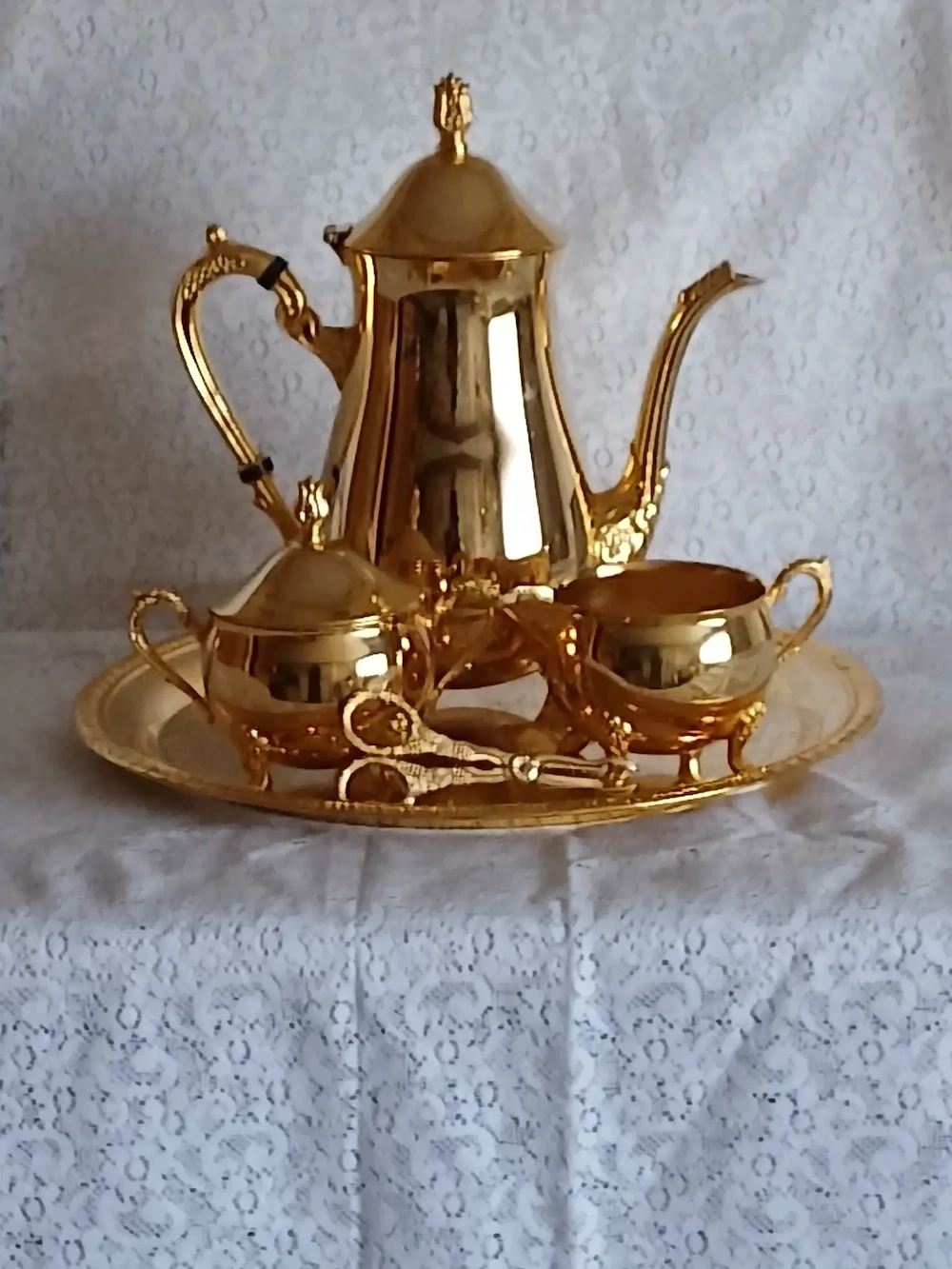 Goldenes Teekannen Set