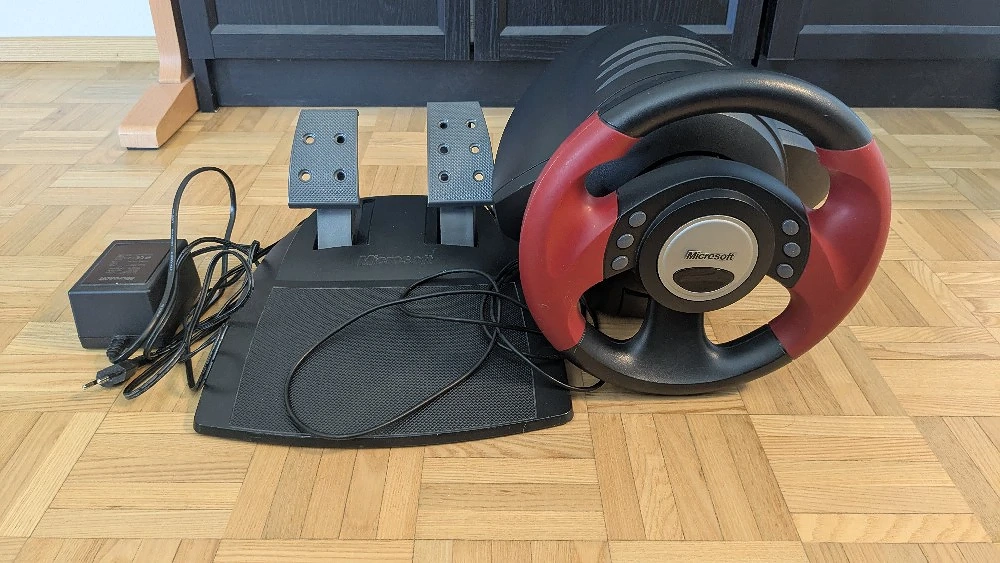 Microsoft SideWinder Force Feedback Wheel