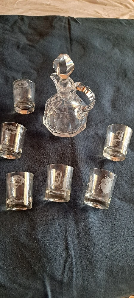 6tlg Rum oder Schnapsset mit kleiner Karaffe 