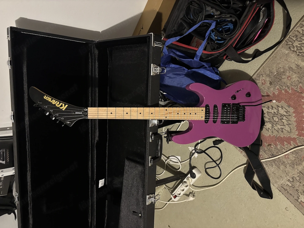Krammer Striker Purlple mit Di Marzioi Pickup