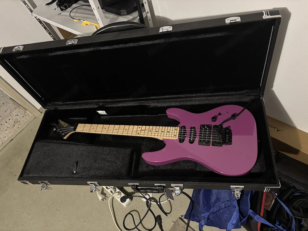 Kramer Stiker HSS MJP Purple E Gitarre 