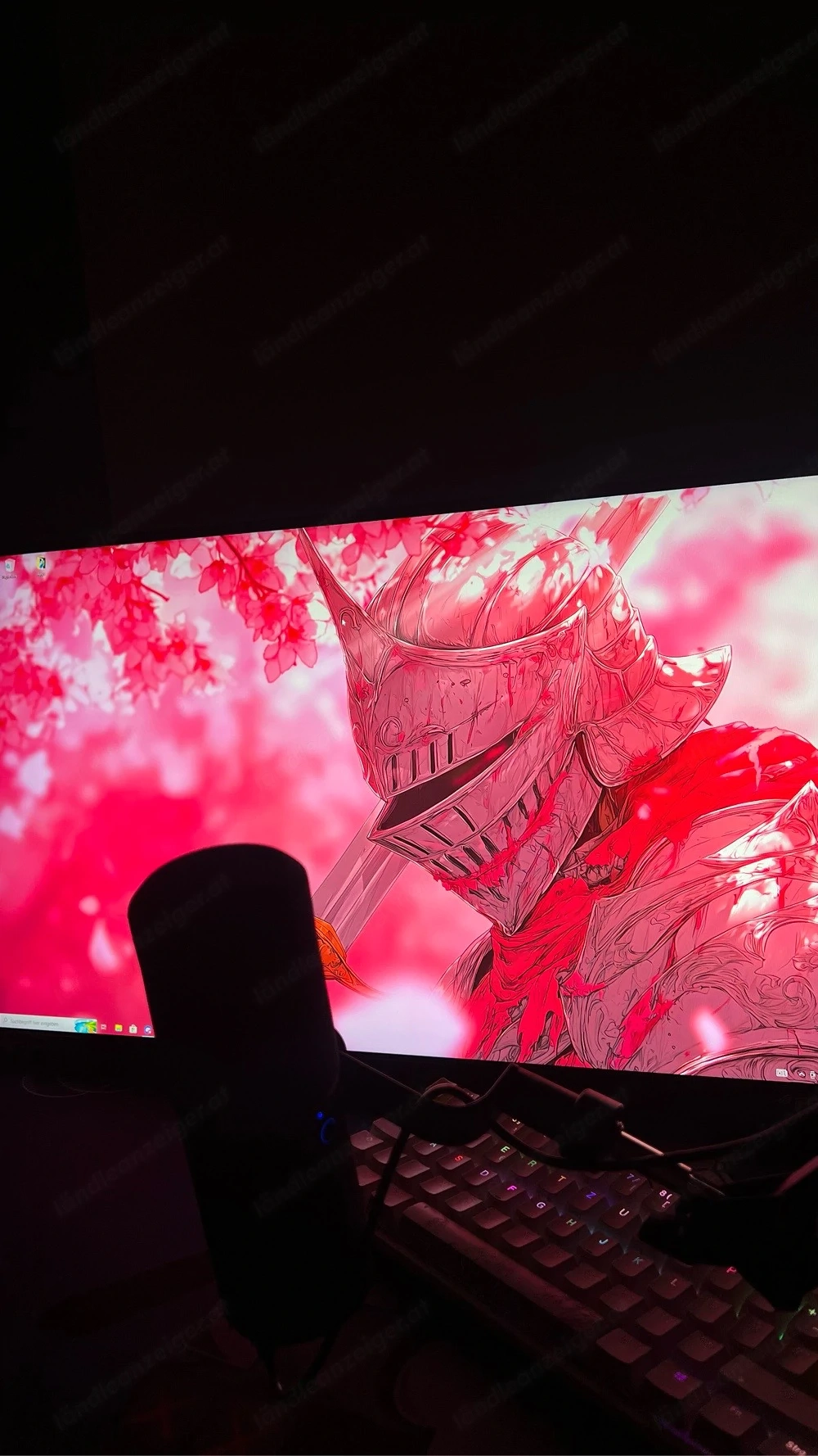 Gaming PC + 27 Ultra beast monitor