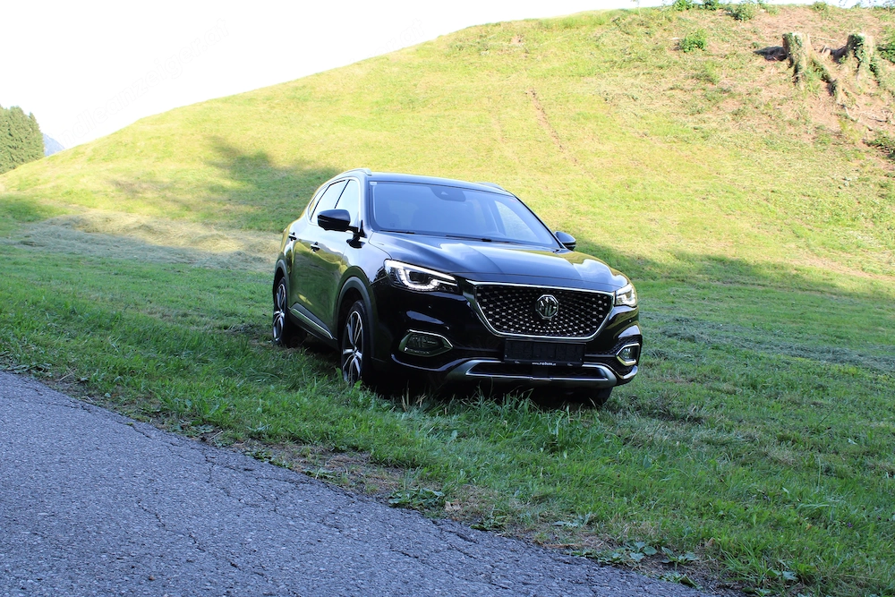MG EHS 1,5T GDI PHEV Luxury Aut. SUV   Geländewagen