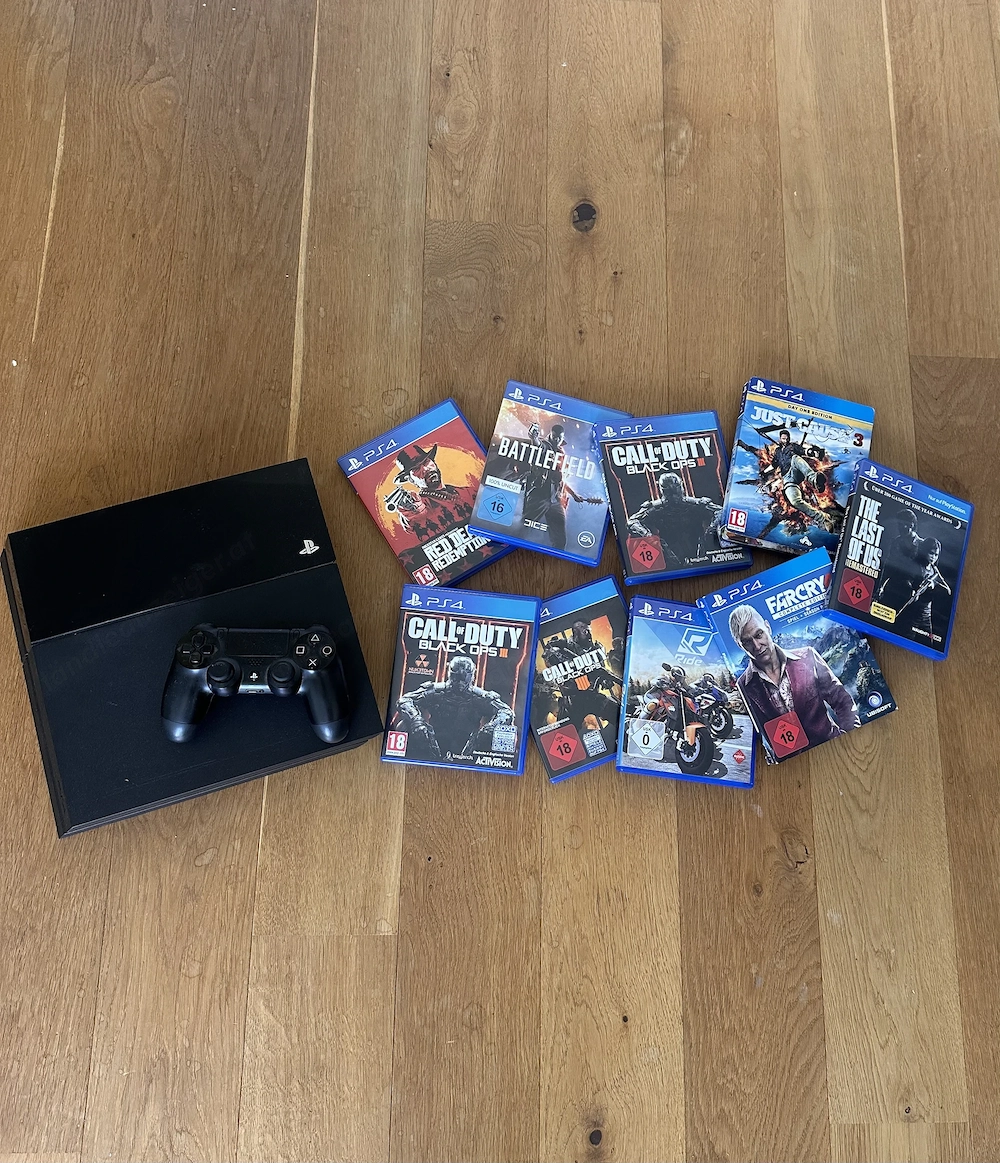 PlayStation 4 Spielkonsole mit mehreren Spielen
