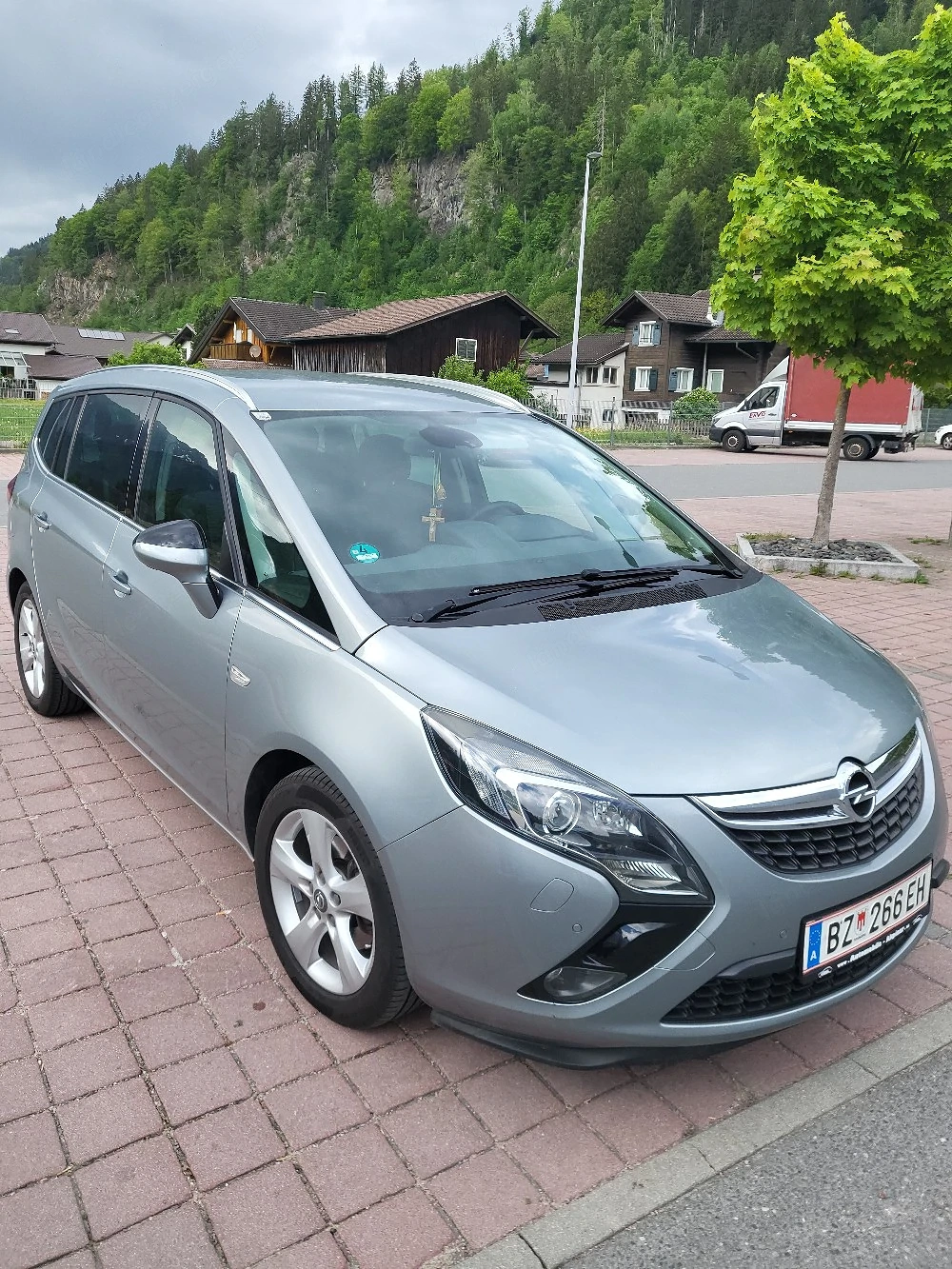 Opel zafira c tourer 7-Sitzer 2.0 CDTI