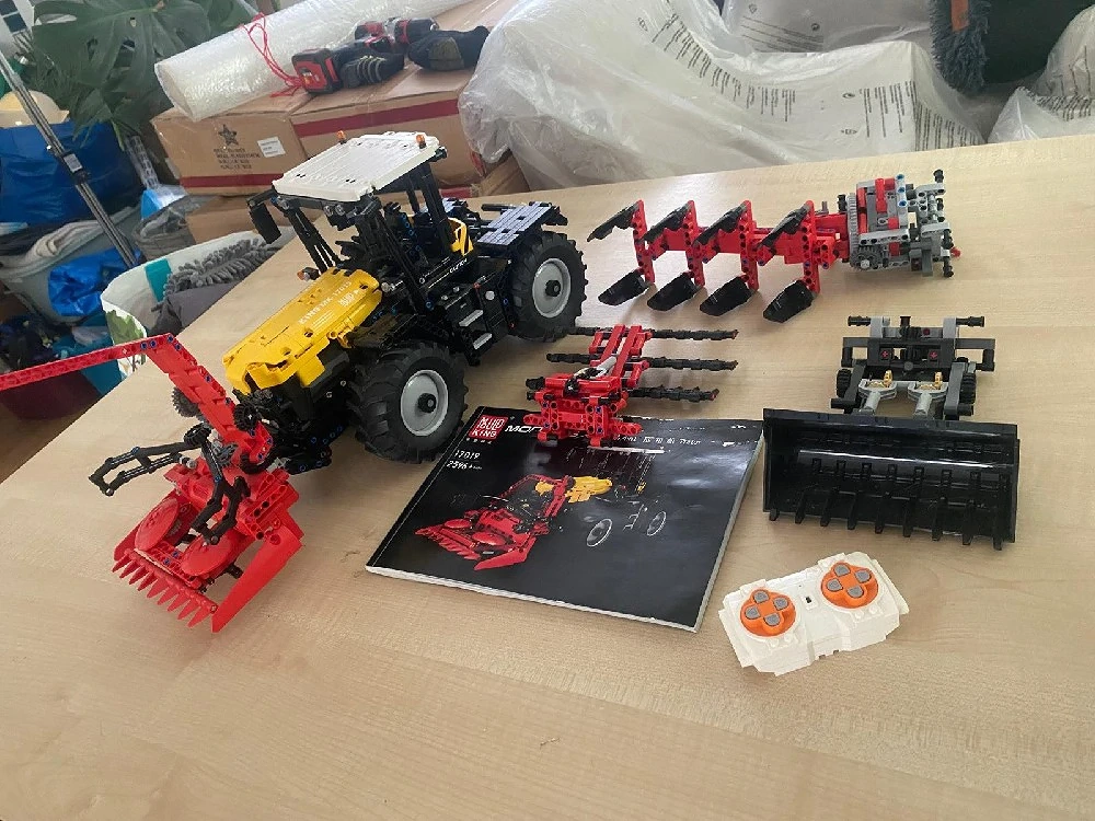 ferngesteuerter Traktor 