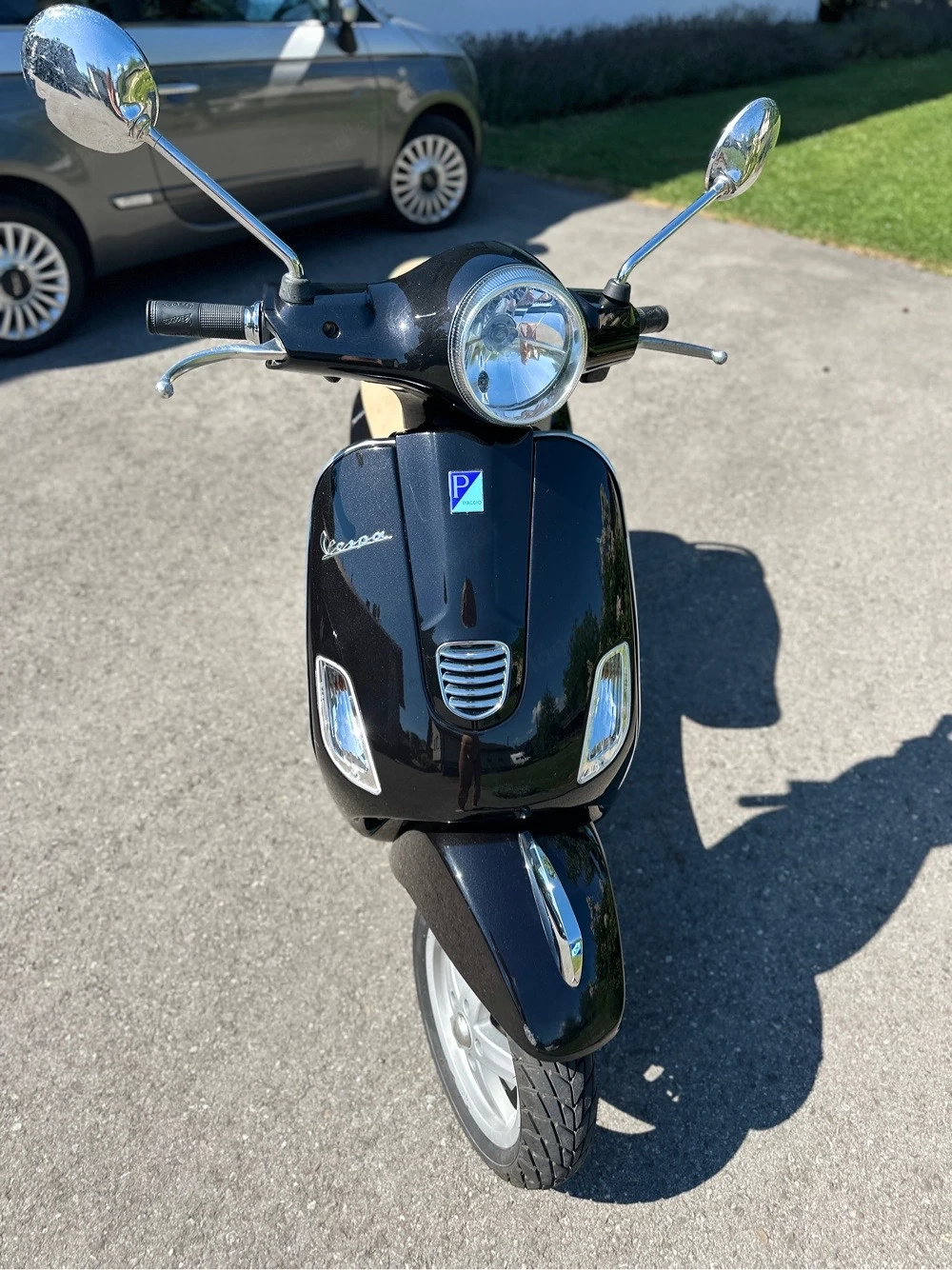 Piaggio Vespa LX 50 in schwarz