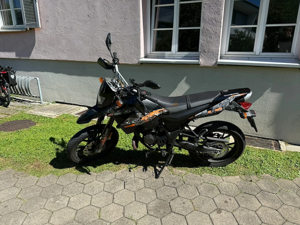 Generic Supermoto Cross, nicht vorgeführt