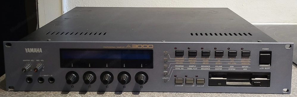 Verkaufe Yamaha A3000 Sampler 