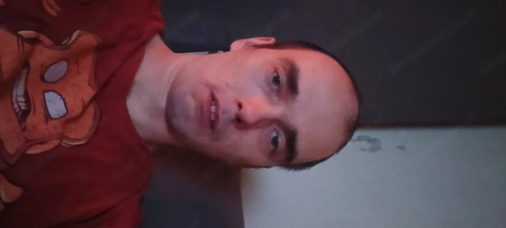 Ich bin eine anfänger beim Sex und suche eine Frau für Sex 