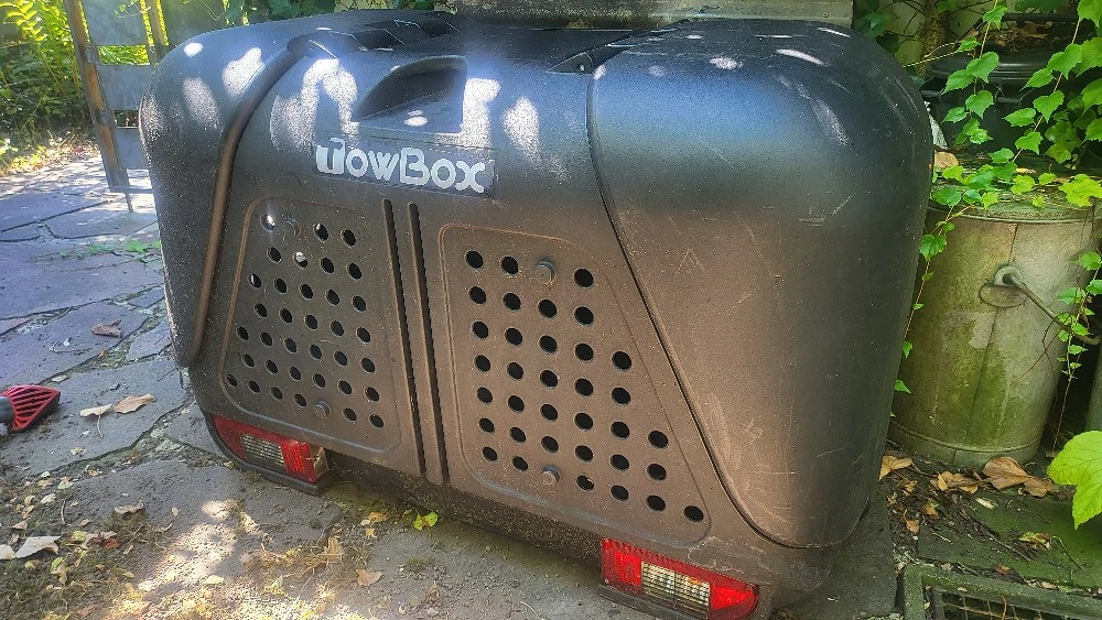 Heckbox Anhängerkupplung Koffer Hund