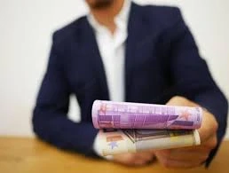 Kreditangebote: Lösen Sie Ihre Probleme und verwirklichen Sie Ihre Projekte  
