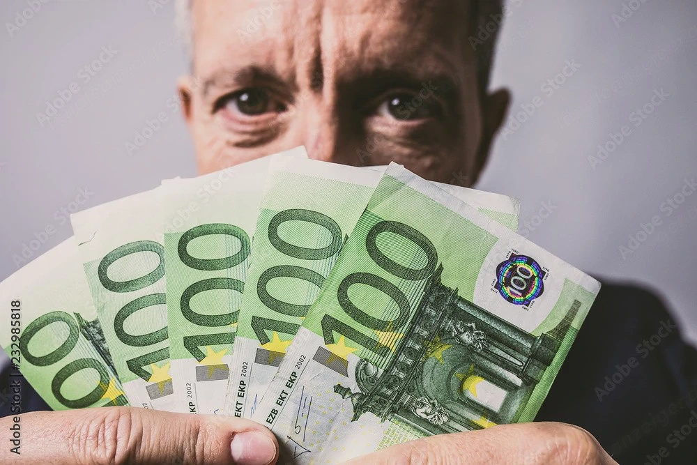 Kredite:und Investitionen mit einfachen und zuverlässigen Konditionen  Suchen Sie nach Finanzierungs