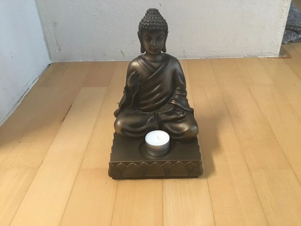 Teelichthalter Budha