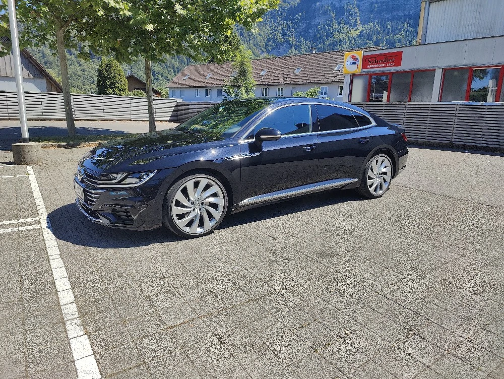 VW Arteon 2.0 tdi R line 4Motion 