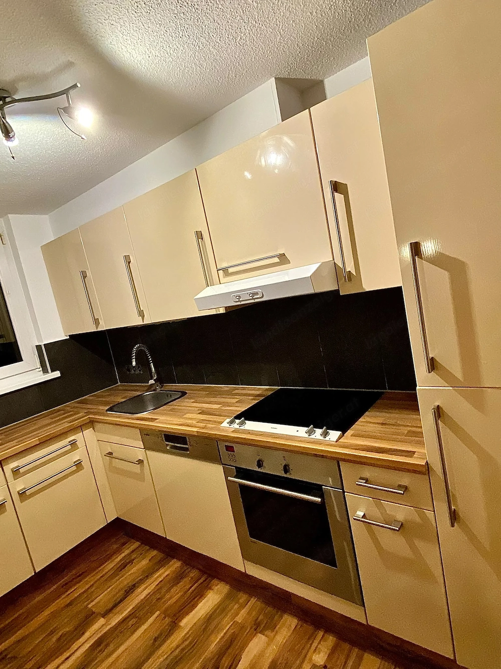 Zentrale, helle 3. Zimmer Wohnung mit viel Charme in Klaus
