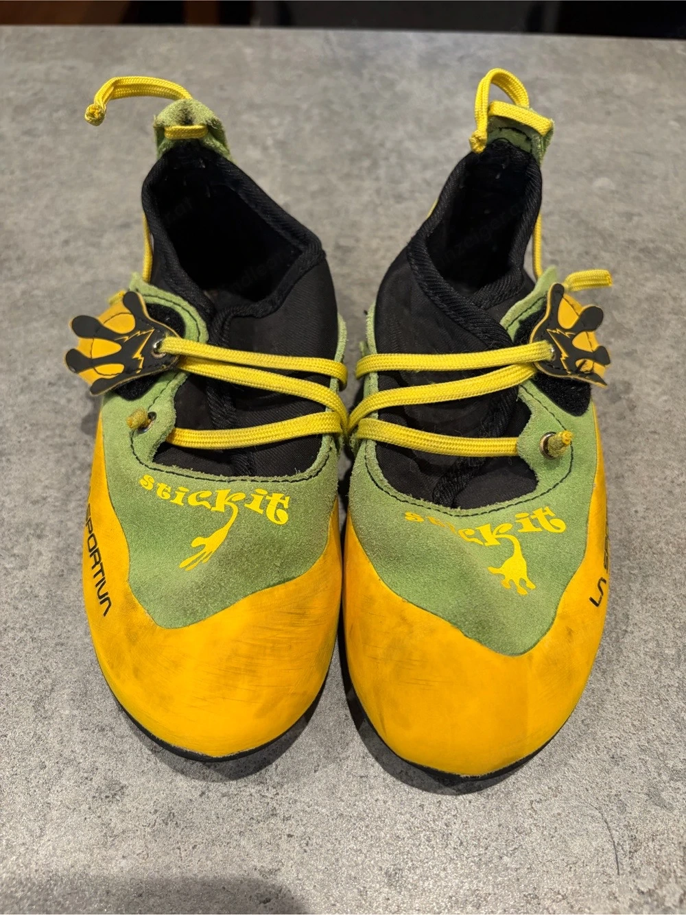 Kletterschuhe Gr 32 33
