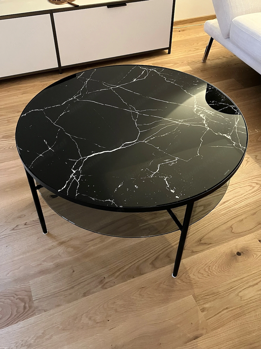 Couchtisch (Neu) in Metall 81   81  45 cm