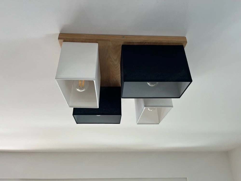 Einwandfreie schöne Lampe mit Leuchtmittel