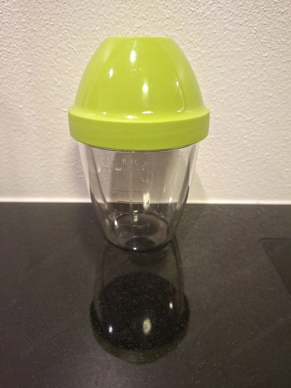 Schüttelbecher