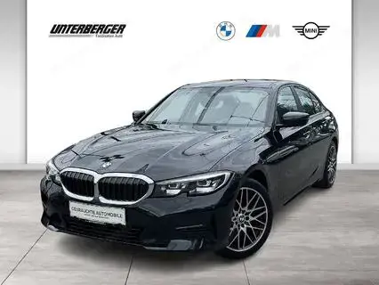 BMW 318d Klimaautomatik // PDC // Sitzheizung // Geschwindigkeitsregelung