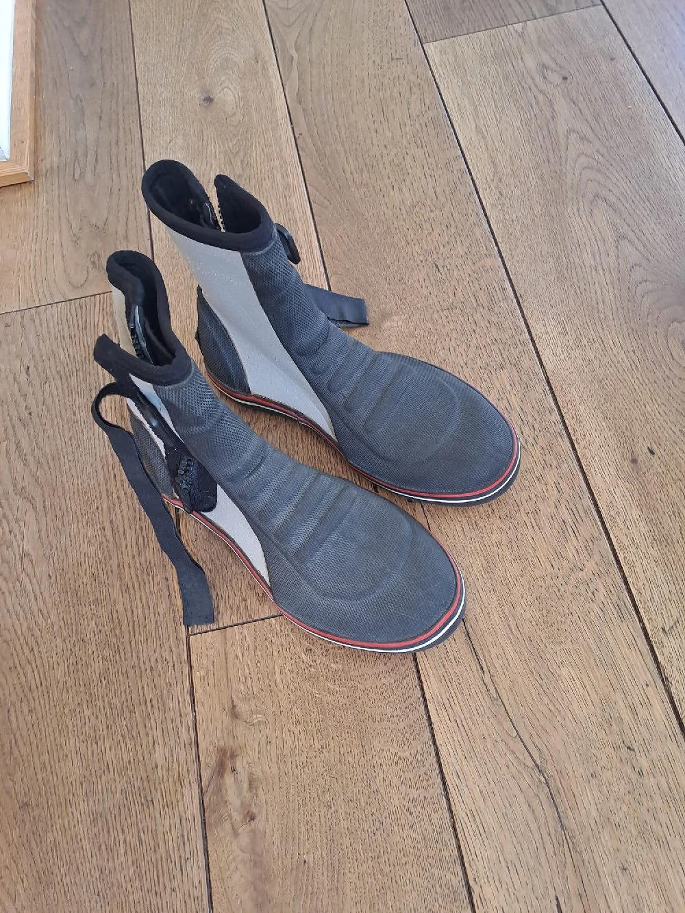 Neopren Schuhe, Größe 37-38, Nachricht von Sonja versehentlich gelöscht!