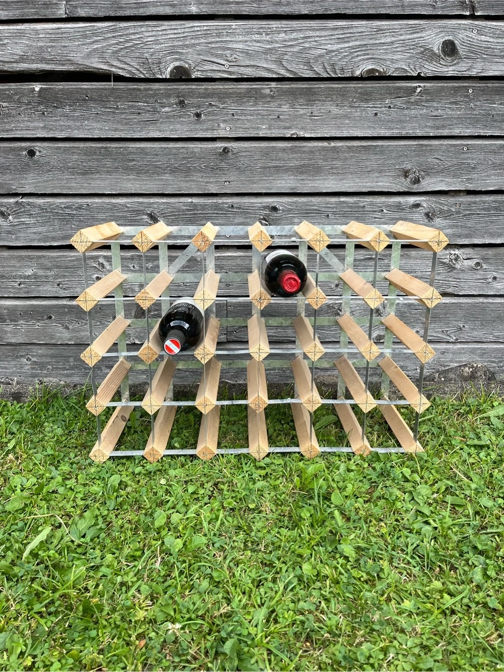 Weinregal aus Holz