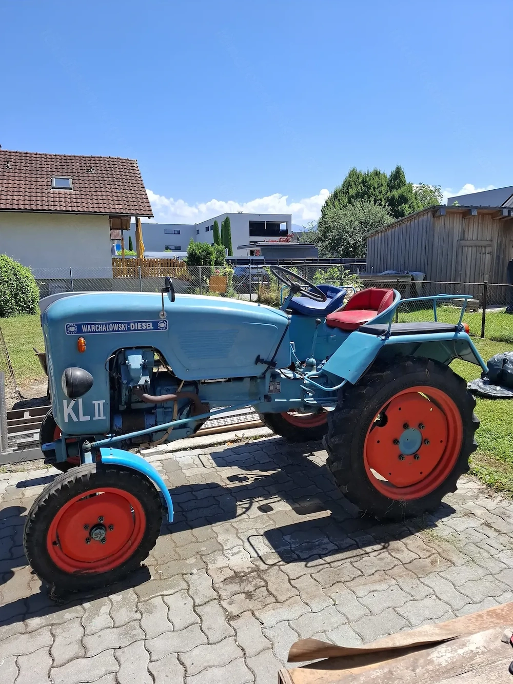Traktor zu verkaufen