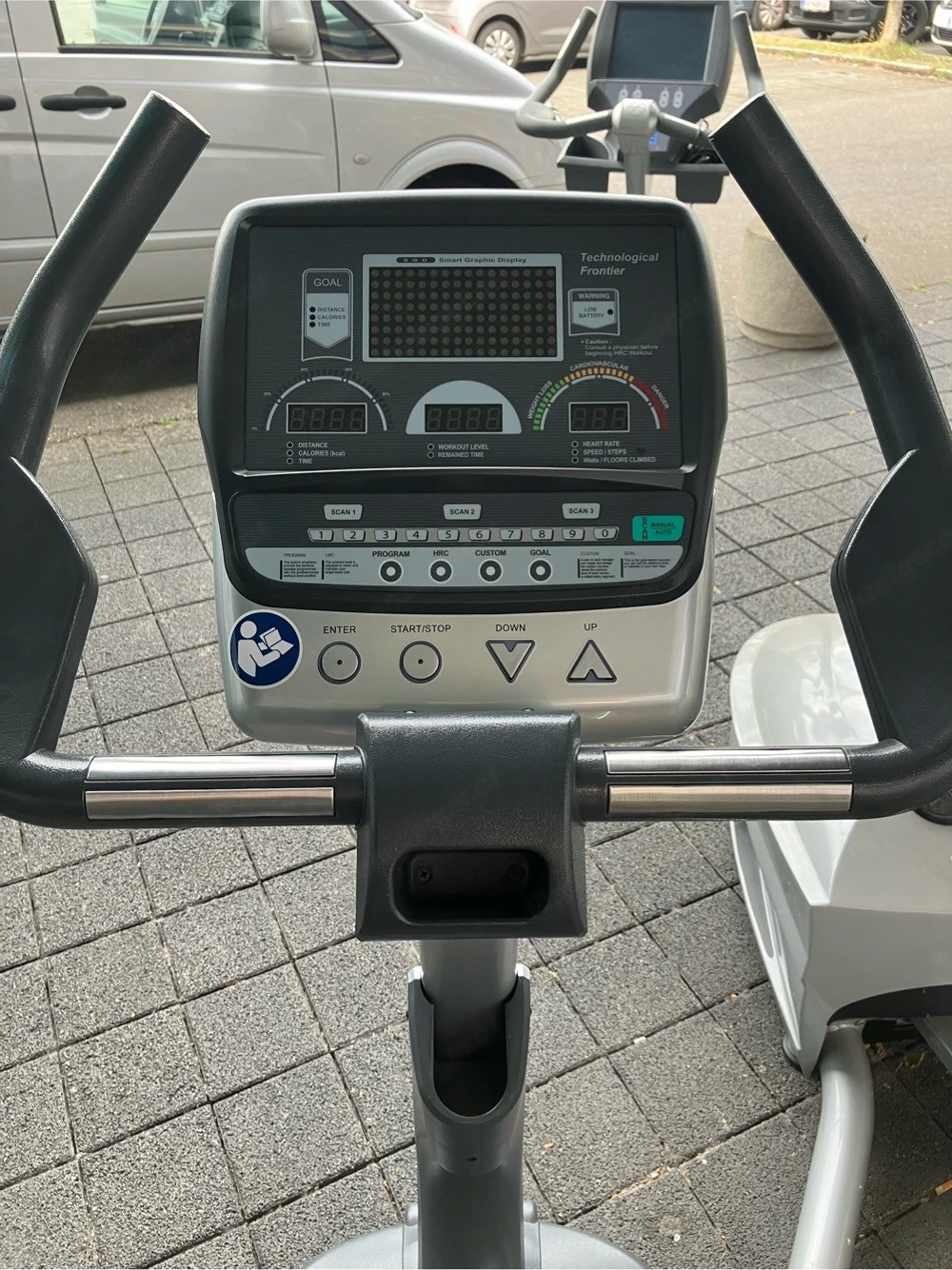 Profi Studio, Ergometer TECA  einmal Life Fitness