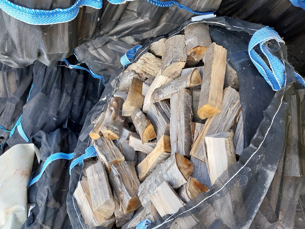 Trokenes Brennholz 