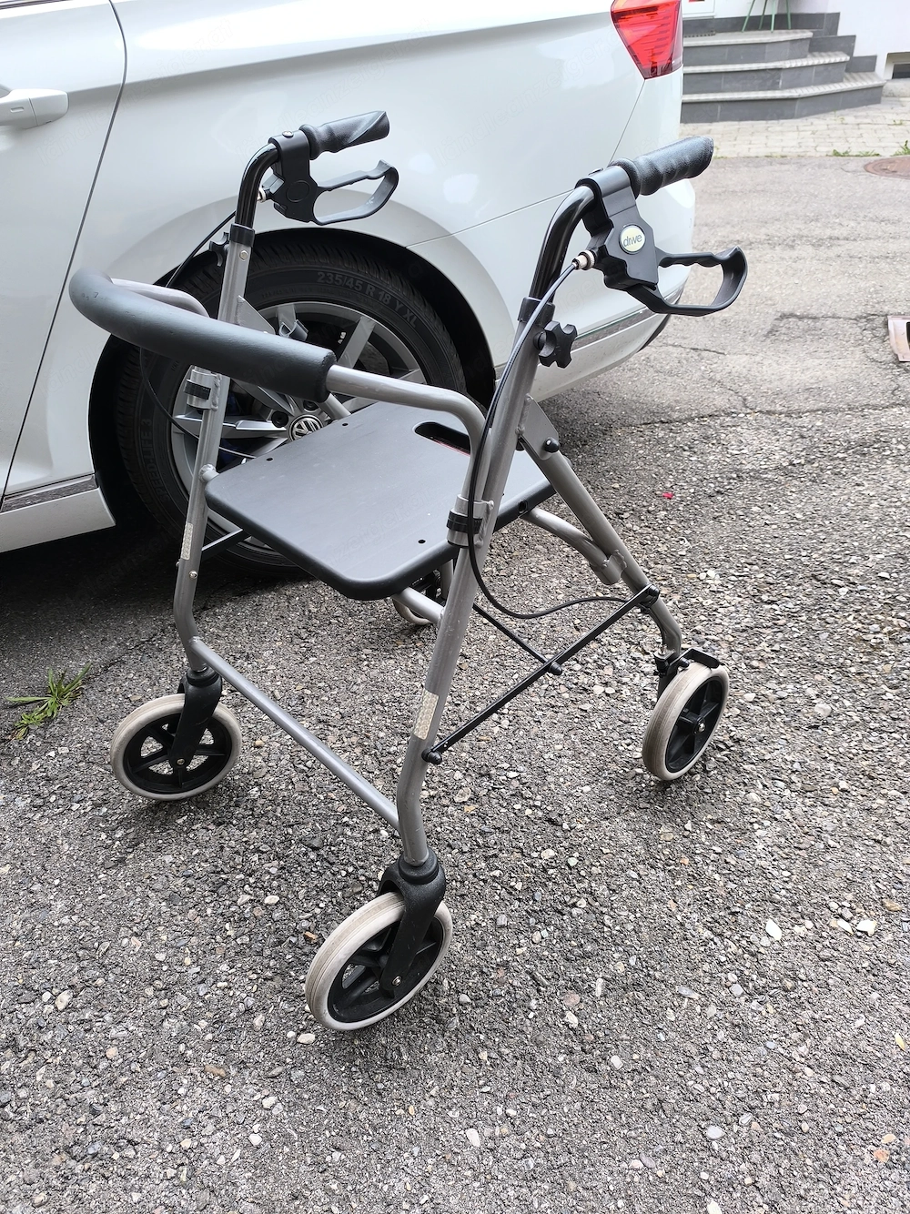 Rollator in gutem Zustand 