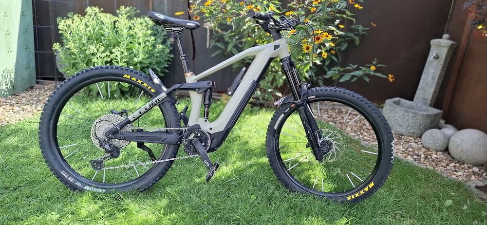 Cube E-Mountainbike Stereo 160 SL