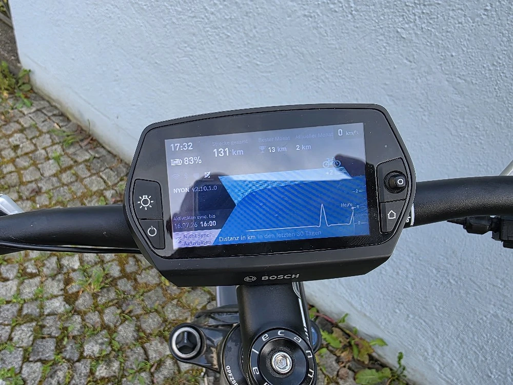 E Bike Bosch gen2 Performance mit Navigation 2600km 