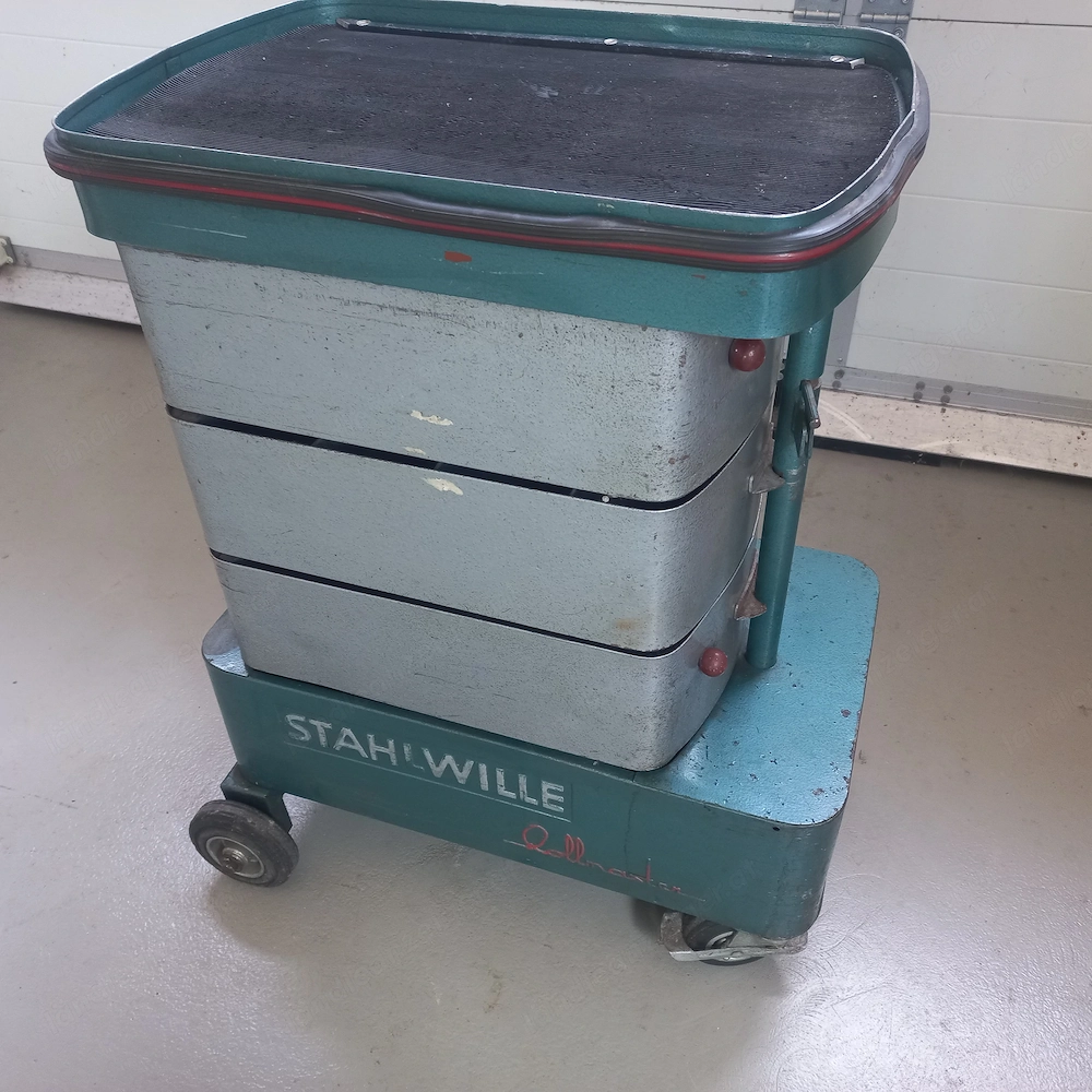 Verkaufe STAHLWILLE Werkzeugwagen