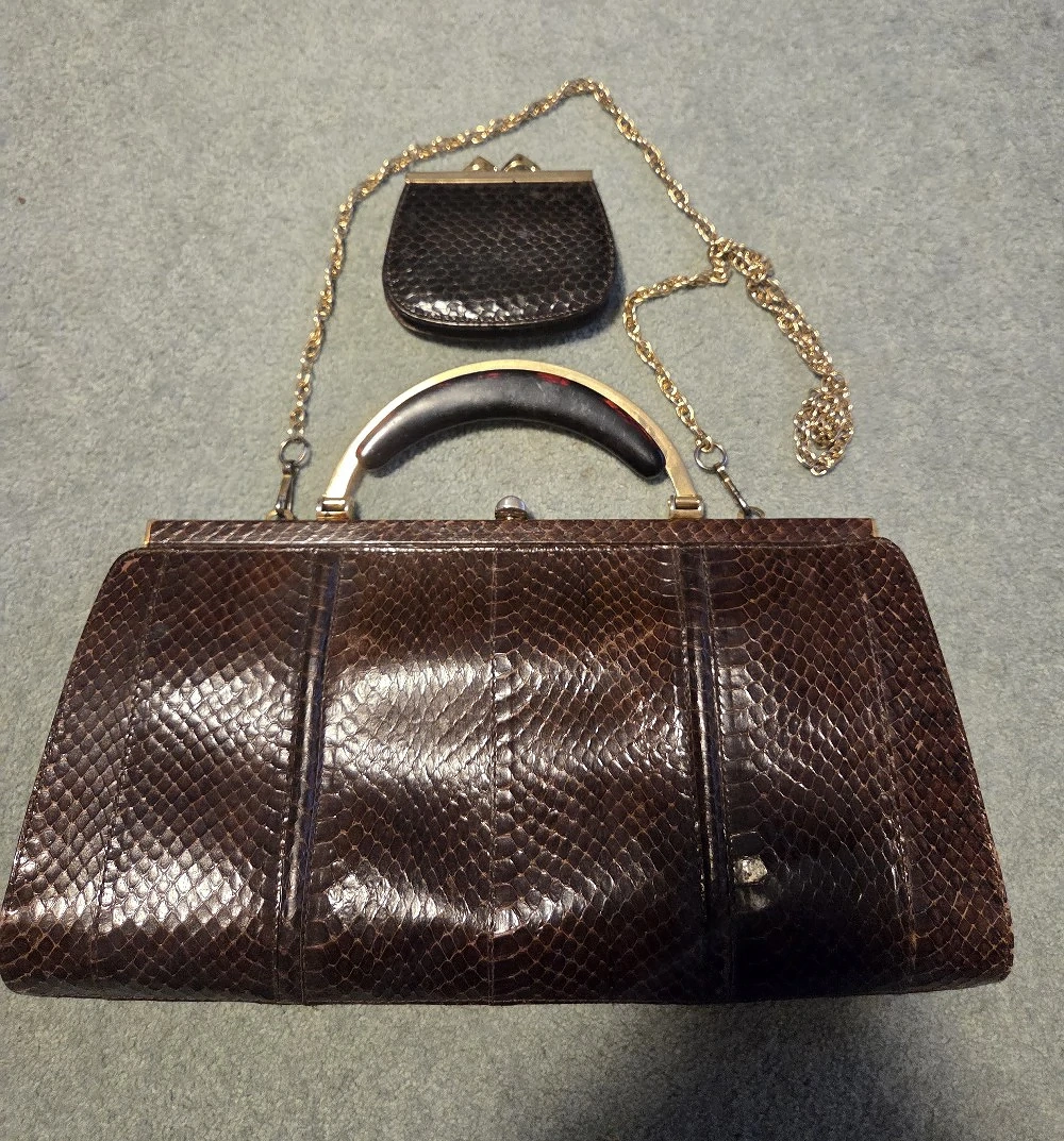 Vintage Leder-Handtasche mit Münztäschchen   1960er 70er