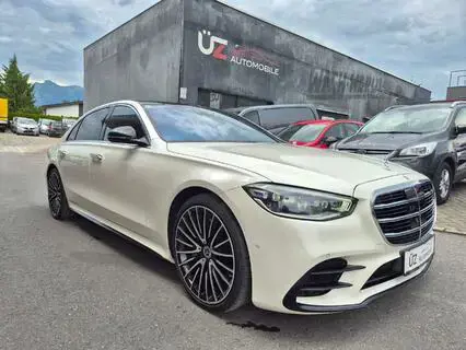 Mercedes-Benz S