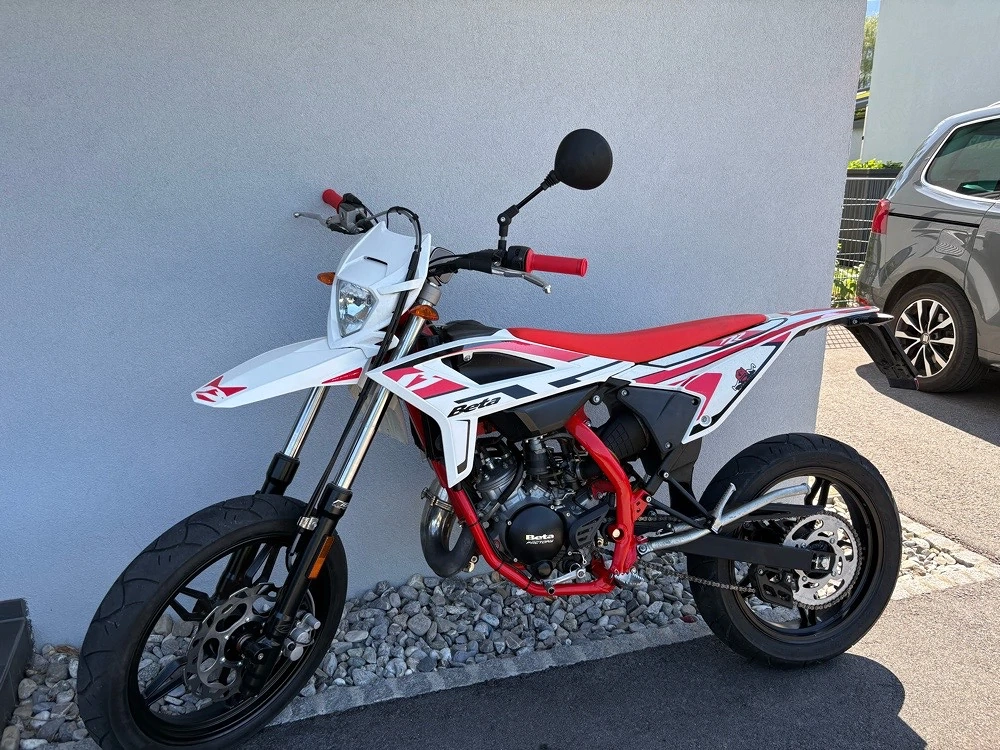 Beta RR 50 2T Sport (2023)   Top-Zustand 